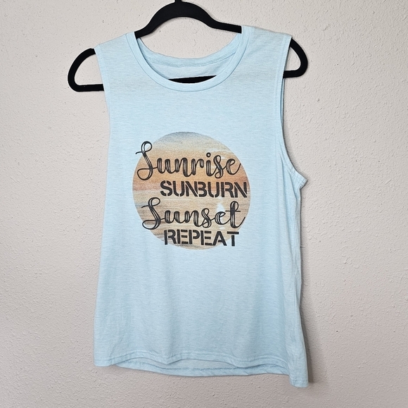 Womens Tank Top Graphic Tee‎ Sunrise Sunset Summer Fun Size M Ligh Blue - Picture 1 of 4